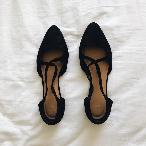 GAP Shoes - Black Flats